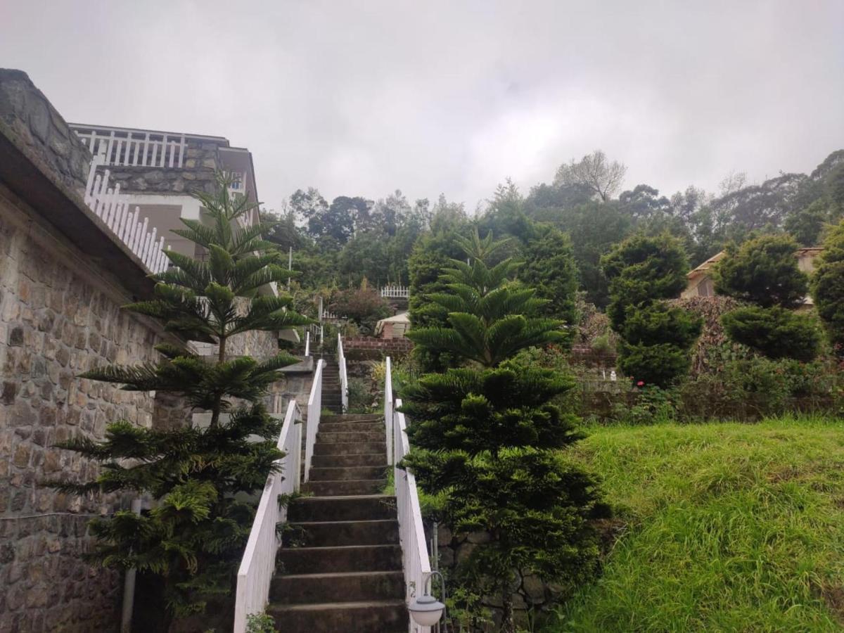 Status Hillpark Hotel Kodaikanal Buitenkant foto