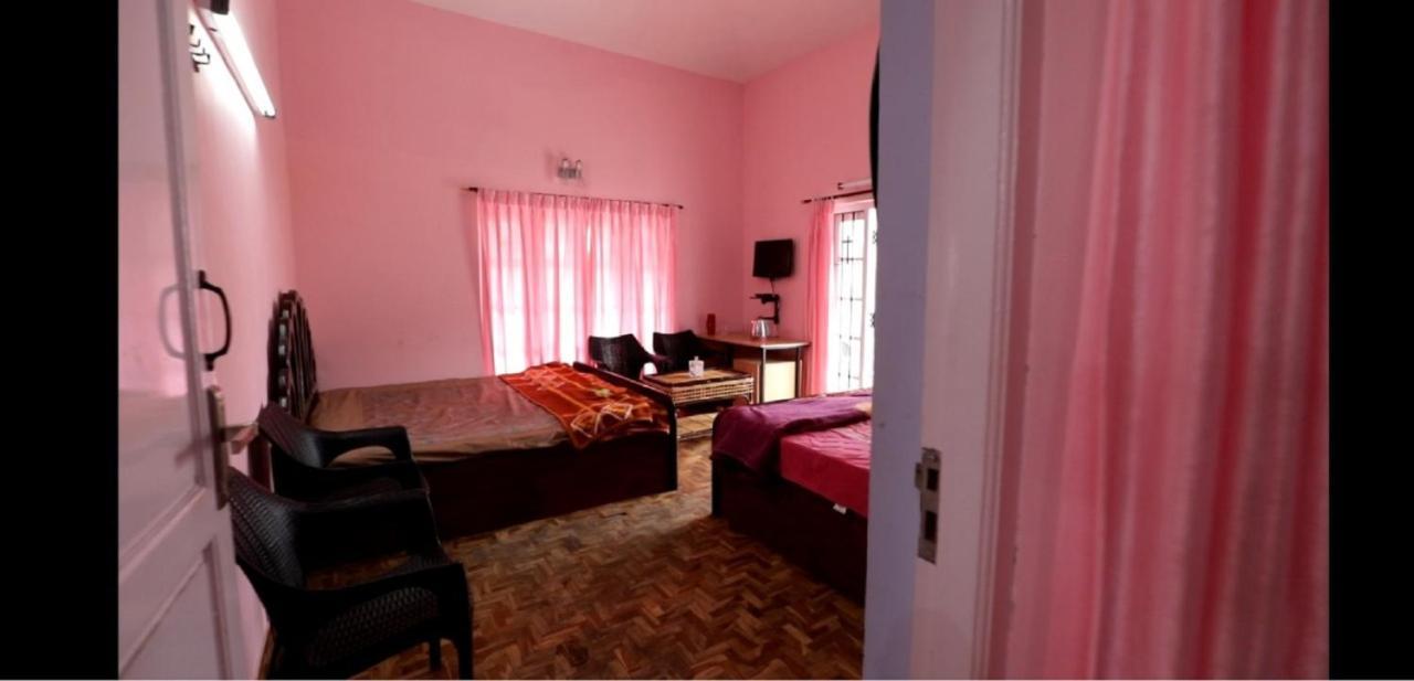 Status Hillpark Hotel Kodaikanal Buitenkant foto